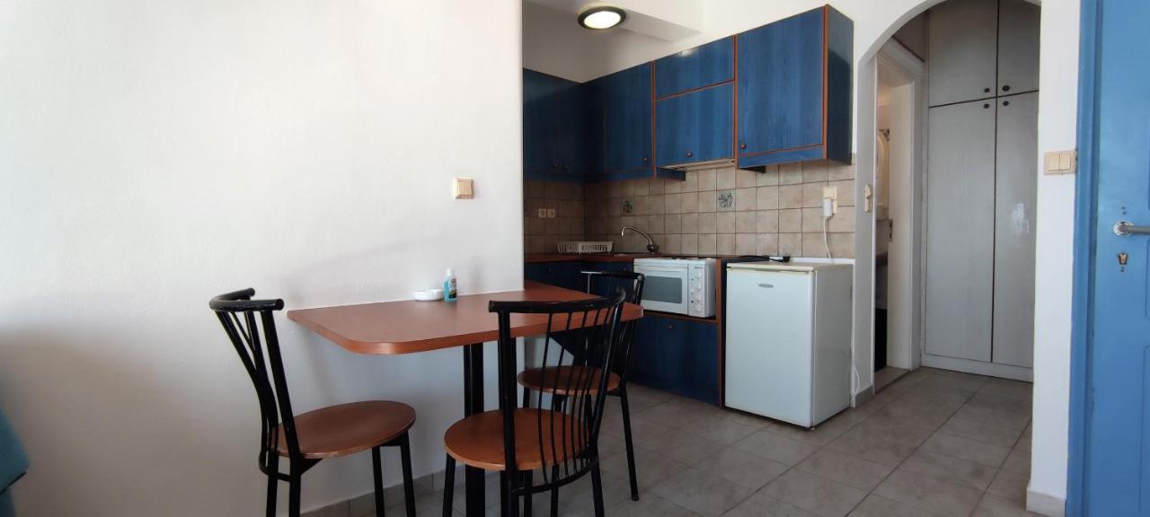 Splash Apartments Makrýgialos Eksteriør billede